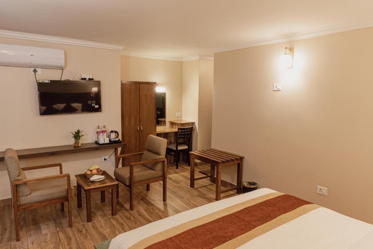 Hotel Fewa Camp Pokhara Ngoại thất bức ảnh