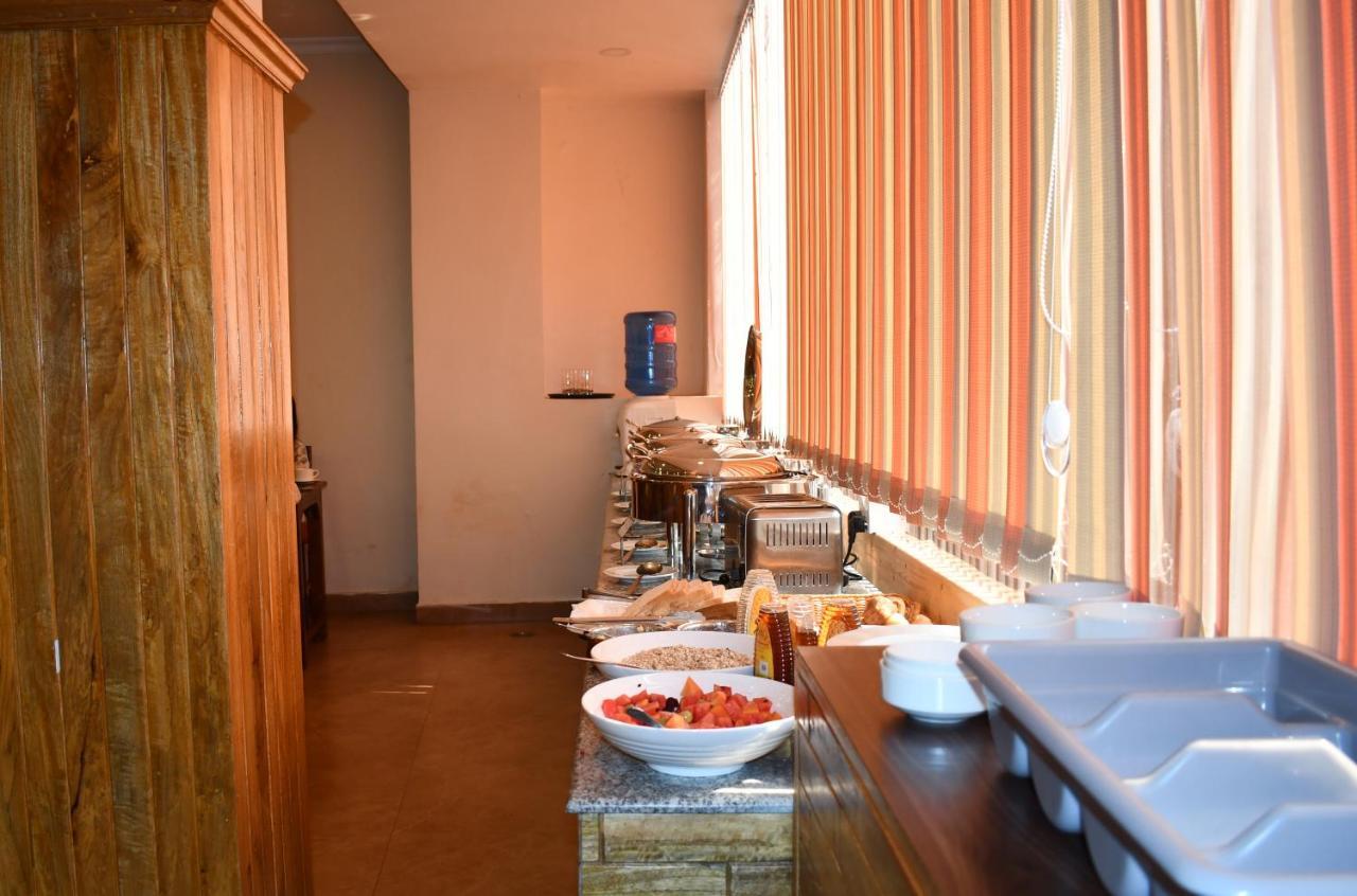 Hotel Fewa Camp Pokhara Ngoại thất bức ảnh