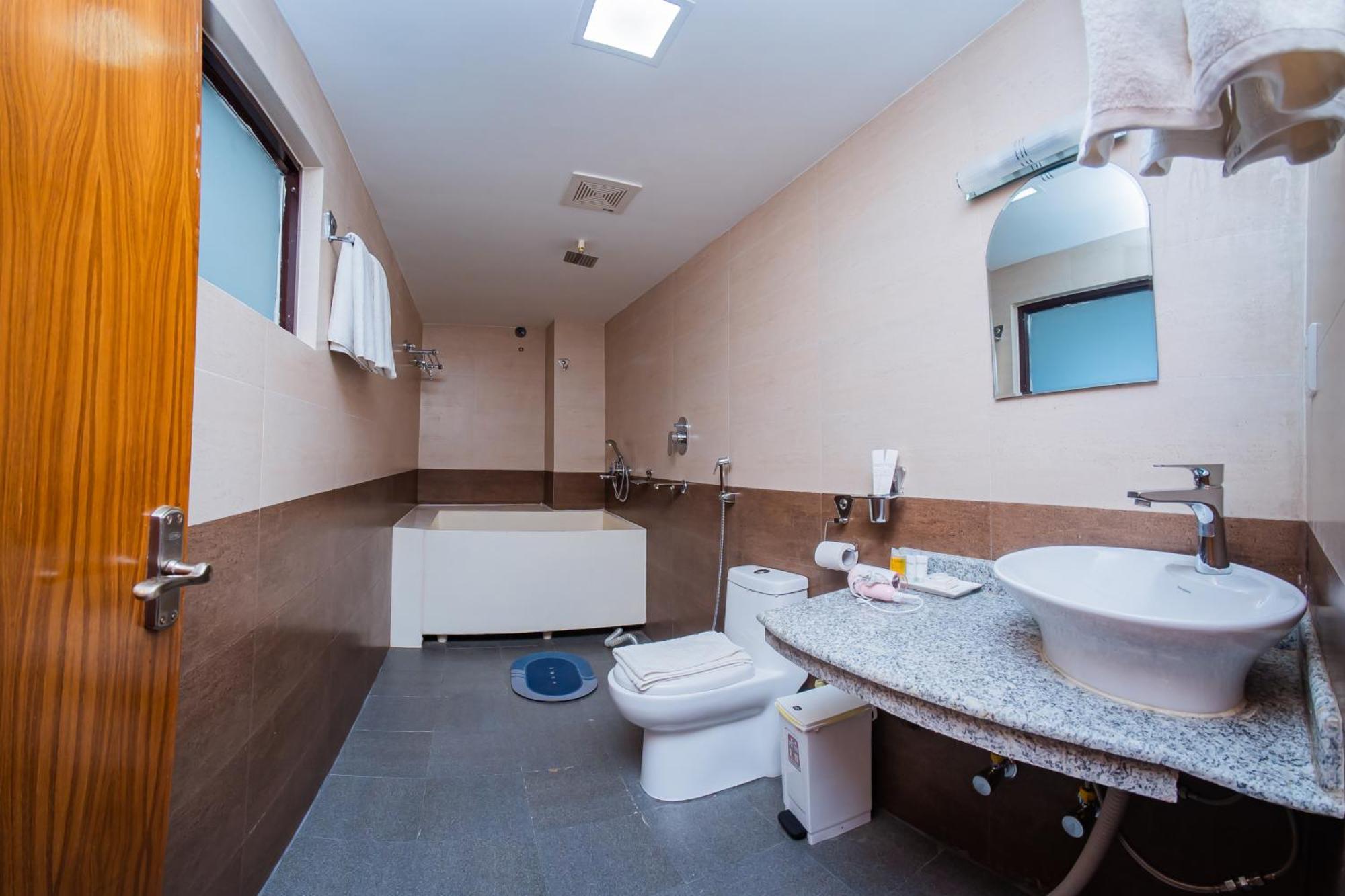 Hotel Fewa Camp Pokhara Ngoại thất bức ảnh