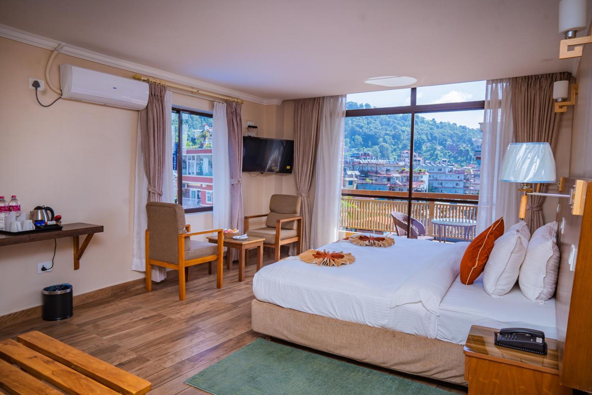 Hotel Fewa Camp Pokhara Ngoại thất bức ảnh